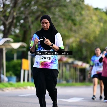 Runner Photo 8419022
