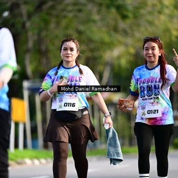 Runner Photo 8419054
