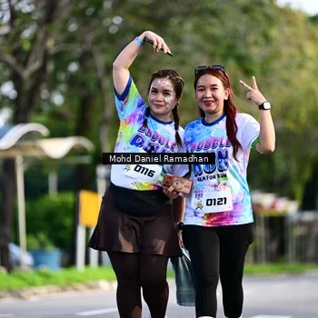 Runner Photo 8419059