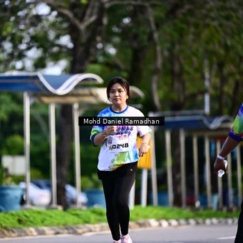 Runner Photo 8419078