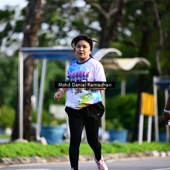 Runner Photo 8419080