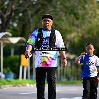 Runner Photo 8419083