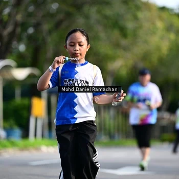 Runner Photo 8419088