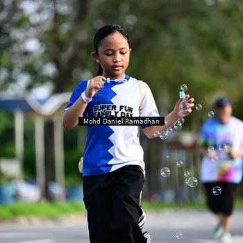 Runner Photo 8419090