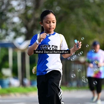 Runner Photo 8419091