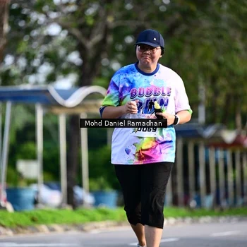 Runner Photo 8419099