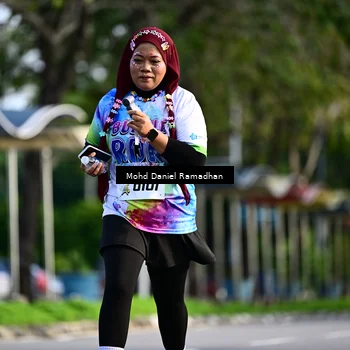 Runner Photo 8419111
