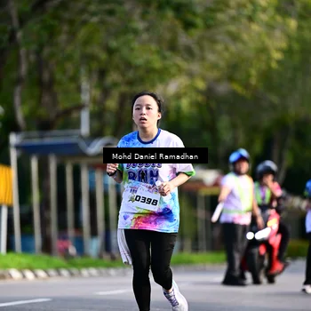 Runner Photo 8419158