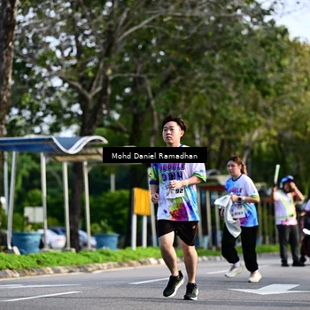 Runner Photo 8419174