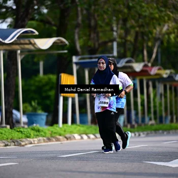 Runner Photo 8419186