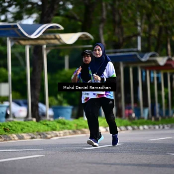Runner Photo 8419188