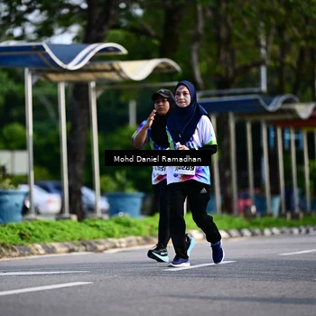 Runner Photo 8419191