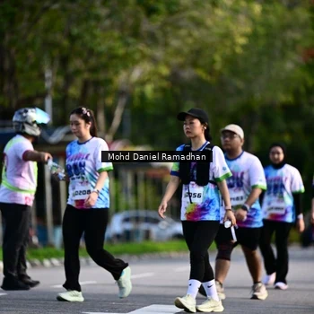 Runner Photo 8419246