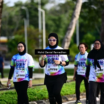 Runner Photo 8419251