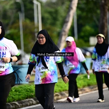 Runner Photo 8419256
