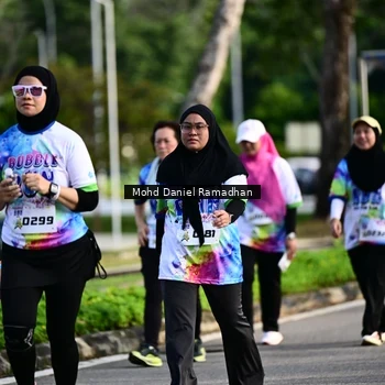 Runner Photo 8419257