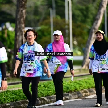 Runner Photo 8419263