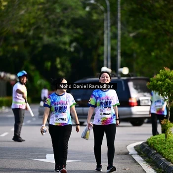 Runner Photo 8419286