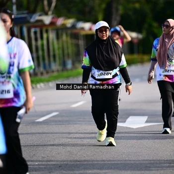Runner Photo 8419318