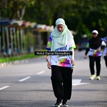 Runner Photo 8419326