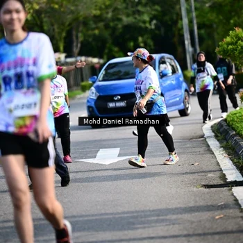 Runner Photo 8419339