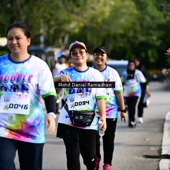 Runner Photo 8419351