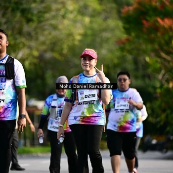 Runner Photo 8419373