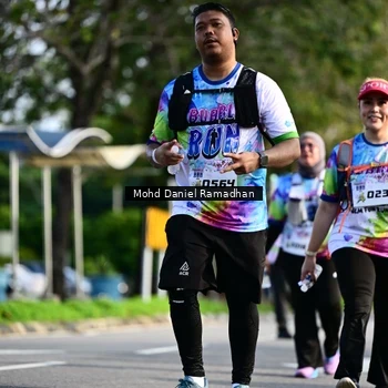 Runner Photo 8419375