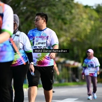 Runner Photo 8419389