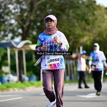 Runner Photo 8419399