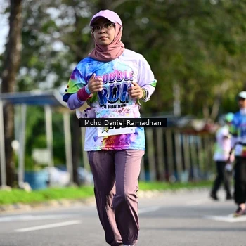 Runner Photo 8419403