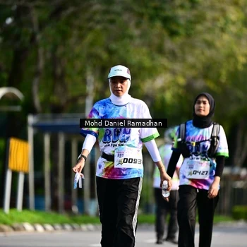 Runner Photo 8419406