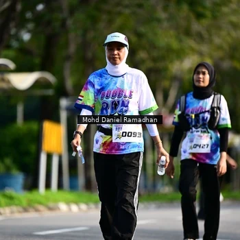 Runner Photo 8419409