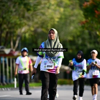 Runner Photo 8419417