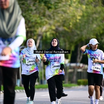 Runner Photo 8419423