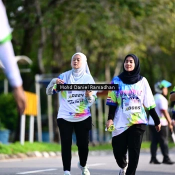 Runner Photo 8419424