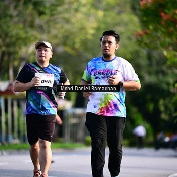Runner Photo 8419480