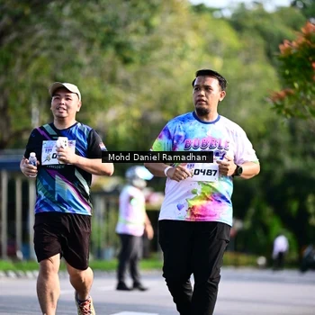 Runner Photo 8419490