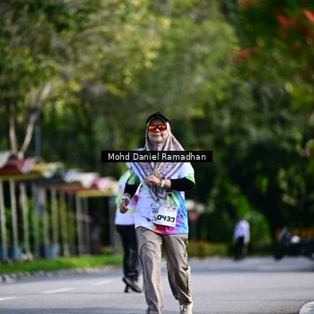 Runner Photo 8419521