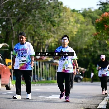 Runner Photo 8419537