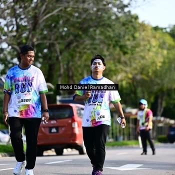 Runner Photo 8419541