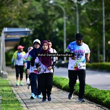 Runner Photo 8419589