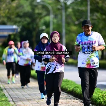 Runner Photo 8419596