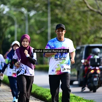 Runner Photo 8419597