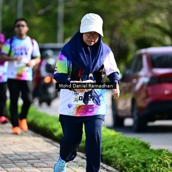 Runner Photo 8419611