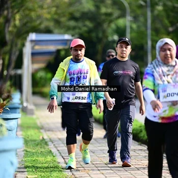 Runner Photo 8419621