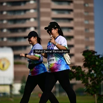 Runner Photo 8419654