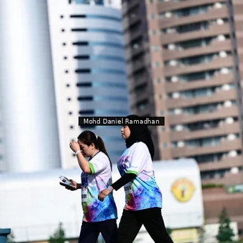 Runner Photo 8419661