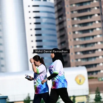 Runner Photo 8419662