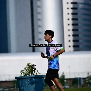 Runner Photo 8419664